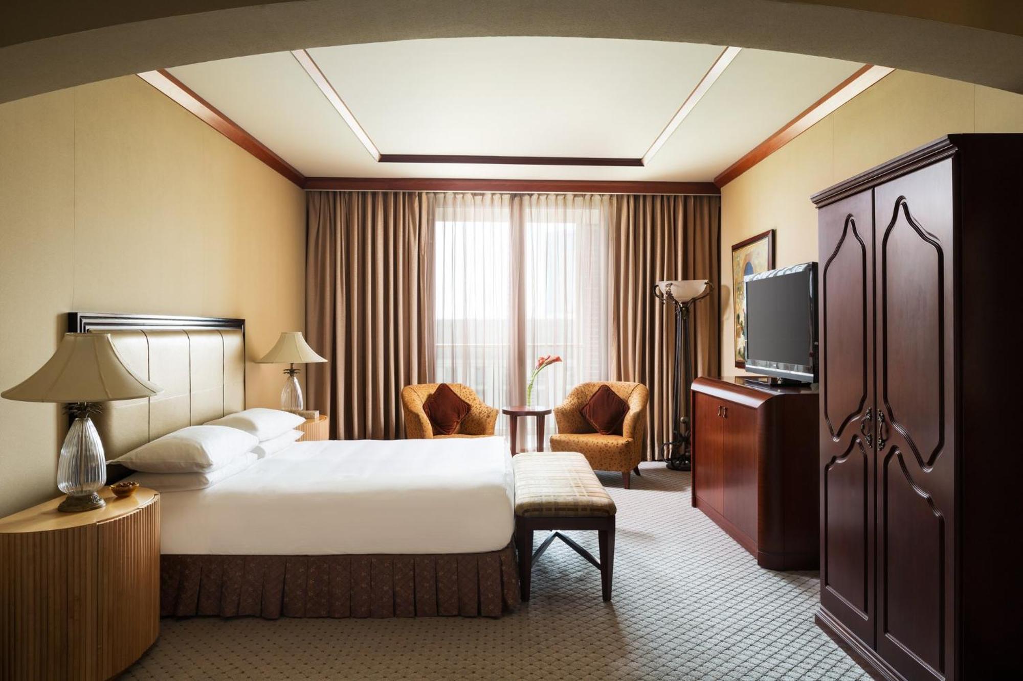 فندق الفيصلية الرياض المظهر الخارجي الصورة A room at the hotel